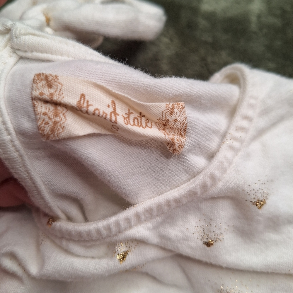 Used Small ALTAR'D STATE‎ Ruffle Shirt - Picture 2 of 4